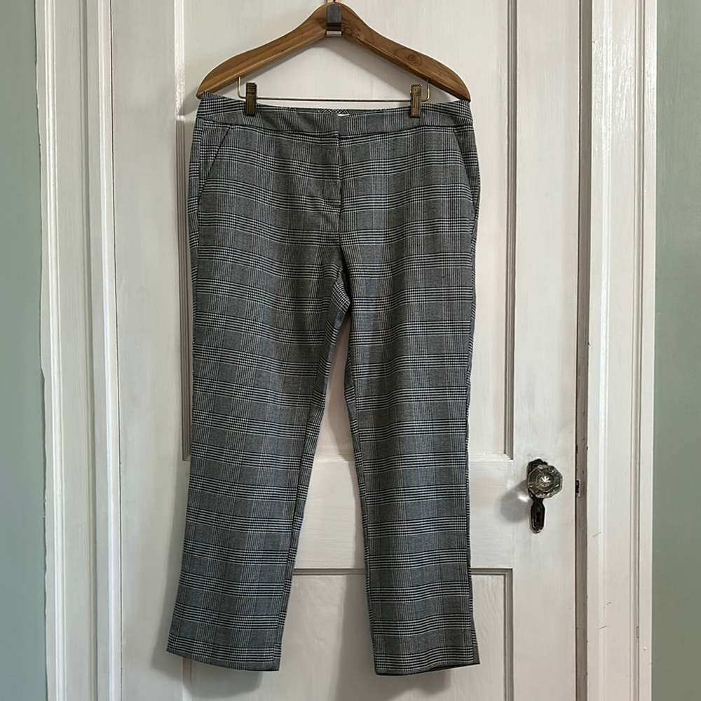 New York & Company Black and White Houndstooth Checkered Print Straight Leg Pant